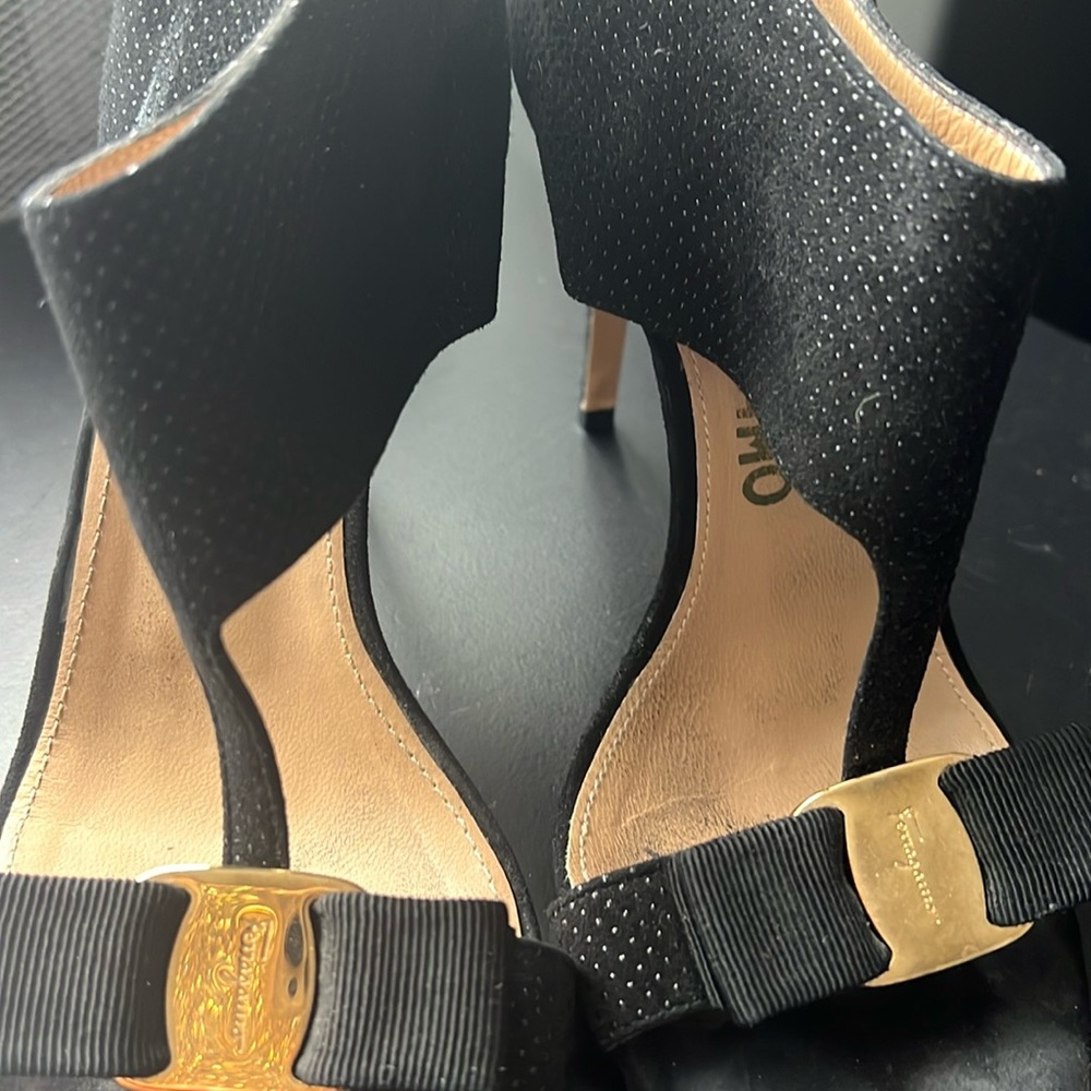 Ferragamo Sandals. Size 8 Black crinkly looking leather.
